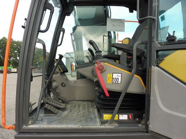Excavadora de cadenas Volvo EC140EL, Greifer+Hammervorrichtung, Hydr. S.W.S.: foto 14