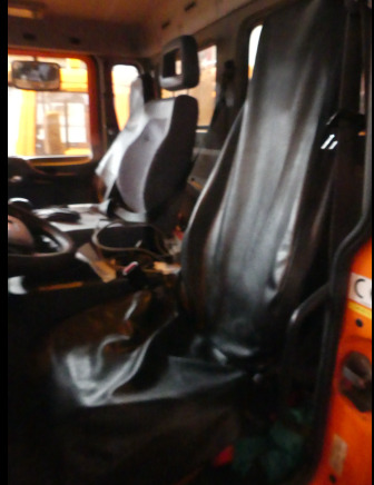 Camion benne + grue auxiliaire Volvo FL6E 19.0 - Camión volquete, Camión grúa: foto 4 Camion benne + grue auxiliaire Volvo FL6E 19.0 - Camión volquete, Camión grúa: foto 4