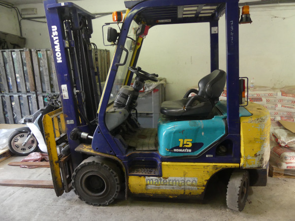 Chariot élévateur Komatsu FD15T-17 - Carretilla elevadora: foto 5 Chariot élévateur Komatsu FD15T-17 - Carretilla elevadora: foto 5