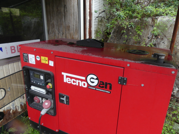 Groupe électrogène 20 KVA Technogen PK23TSX (G20) - Generador industriale: foto 3 Groupe électrogène 20 KVA Technogen PK23TSX (G20) - Generador industriale: foto 3