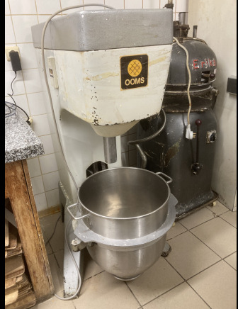 Machines diverses de boulangerie Ooms - Maquinaria de panadería: foto 1 Machines diverses de boulangerie Ooms - Maquinaria de panadería: foto 1