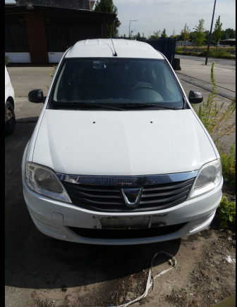 REF:10423 - Voiture Dacia Logan 1.5 DCI break (2012-254.373 km) - Furgoneta combi: foto 2 REF:10423 - Voiture Dacia Logan 1.5 DCI break (2012-254.373 km) - Furgoneta combi: foto 2