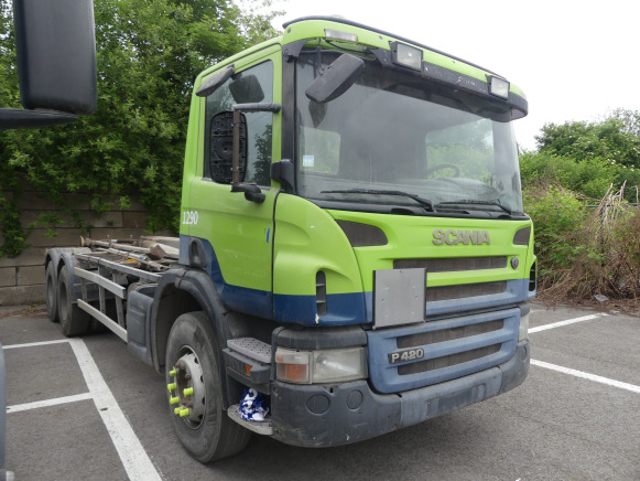 REF:1290 - Camion porte container Scania PRT (2005-529.990 km) - Camión portacontenedore/ Intercambiable: foto 2 REF:1290 - Camion porte container Scania PRT (2005-529.990 km) - Camión portacontenedore/ Intercambiable: foto 2