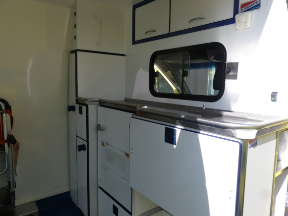 Ambulancia REF:18 - Ambulance Mercedes-Benz Sprinter (2013-287.720 km): foto 18