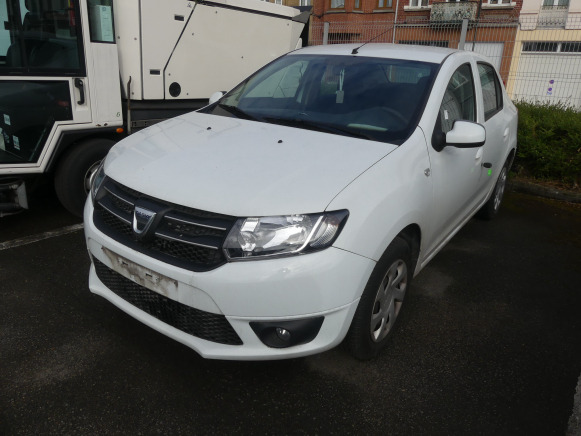 REF:20513 - Voiture Dacia Logan Berline (2013-97.655 km) - Sedan: foto 1 REF:20513 - Voiture Dacia Logan Berline (2013-97.655 km) - Sedan: foto 1