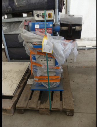 Touret à meuler double tête Aceti Machinne 108 - Máquina para metal: foto 1 Touret à meuler double tête Aceti Machinne 108 - Máquina para metal: foto 1