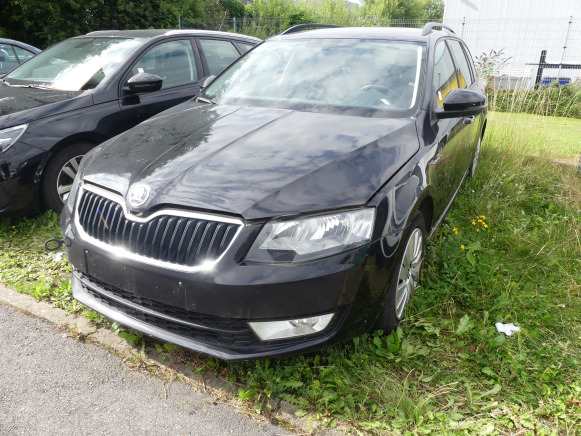 Voiture break Skoda Octavia Combi (2015-167.000 km) - Coche: foto 1 Voiture break Skoda Octavia Combi (2015-167.000 km) - Coche: foto 1