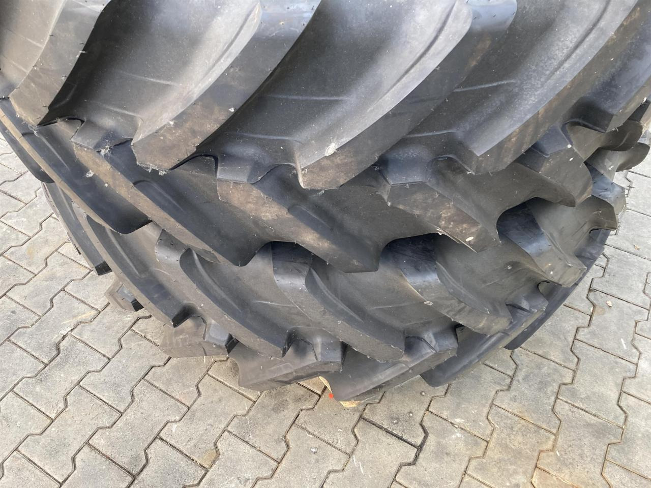 Alliance 460/85R34 - Neumático para Maquinaria agrícola: foto 3 Alliance 460/85R34 - Neumático para Maquinaria agrícola: foto 3