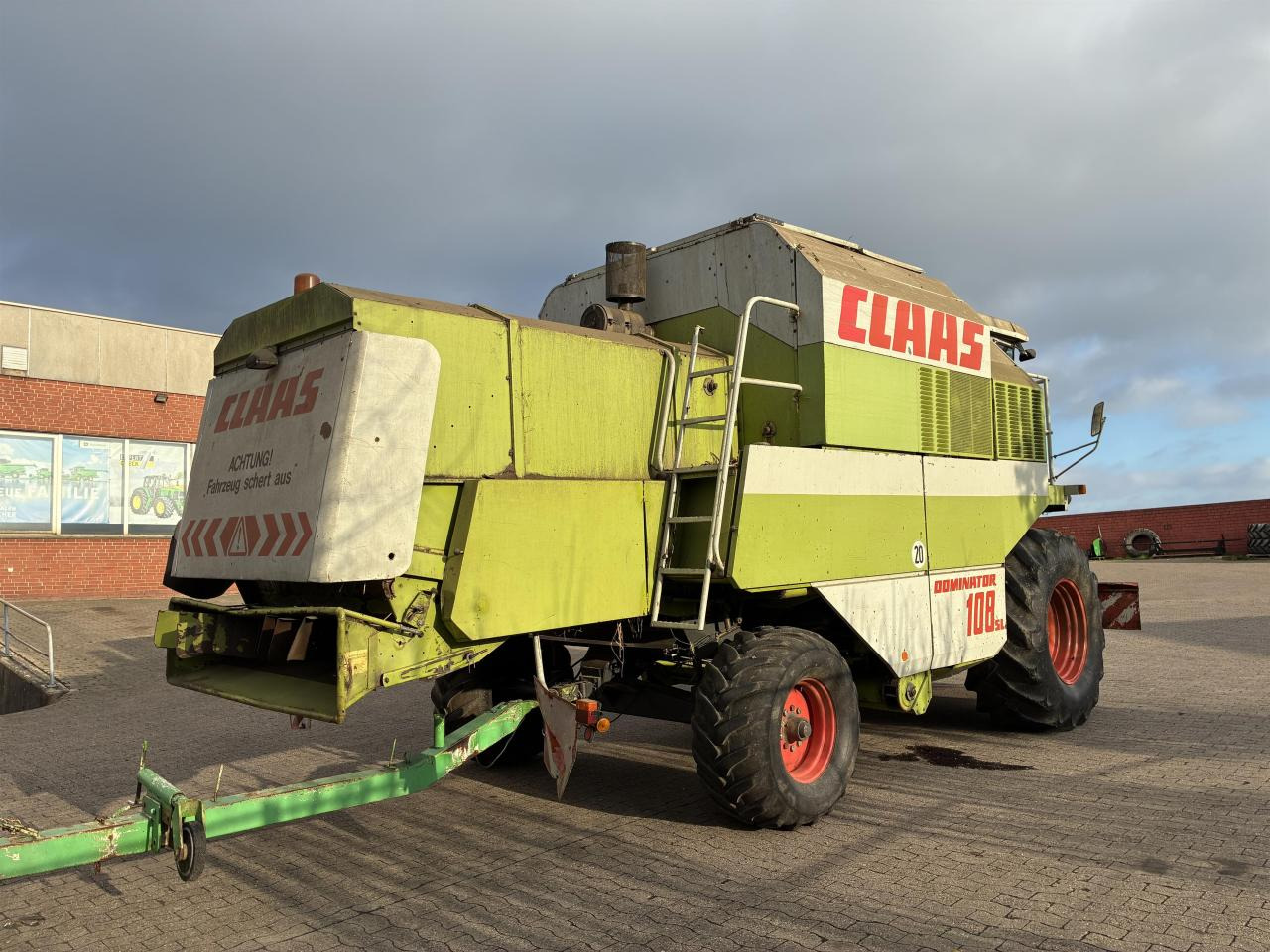 CLAAS DO 108 SL Maxi 3D - Cosechadora de granos: foto 4 CLAAS DO 108 SL Maxi 3D - Cosechadora de granos: foto 4