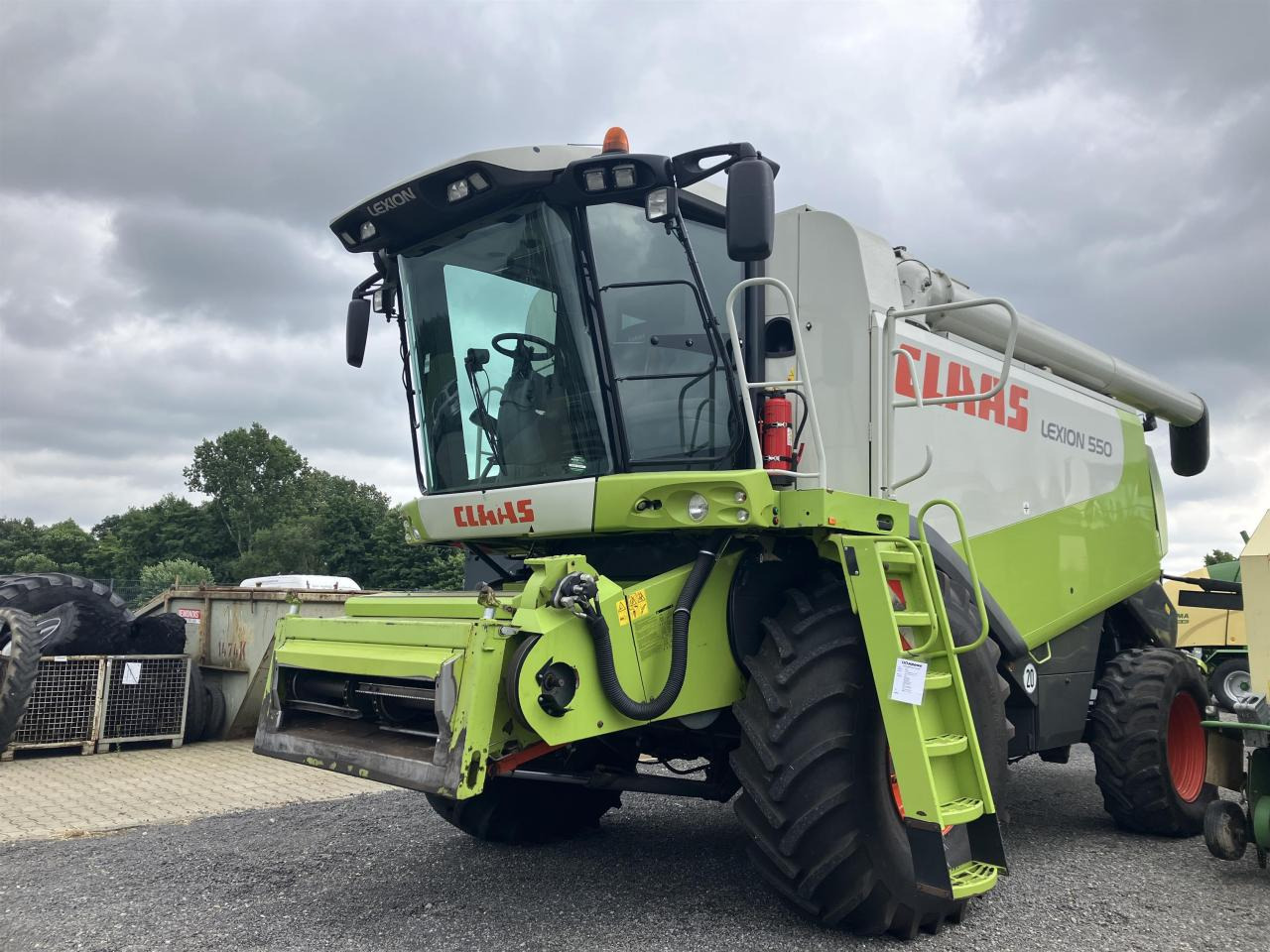 CLAAS Lexion 550 - Cosechadora de granos: foto 2 CLAAS Lexion 550 - Cosechadora de granos: foto 2