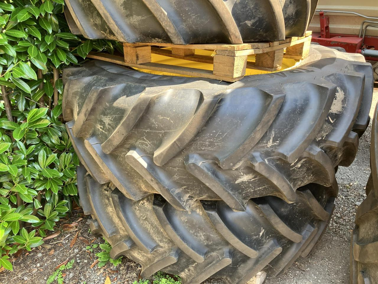Continental 520/70R38 - Neumático para Maquinaria agrícola: foto 1 Continental 520/70R38 - Neumático para Maquinaria agrícola: foto 1