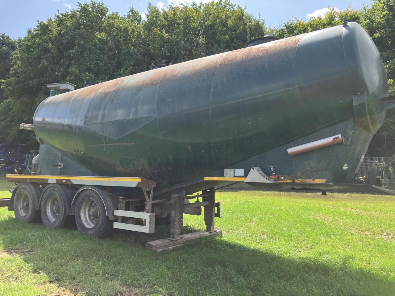 EMEK SLB 3 - Maquinaria para fertilización: foto 1 EMEK SLB 3 - Maquinaria para fertilización: foto 1