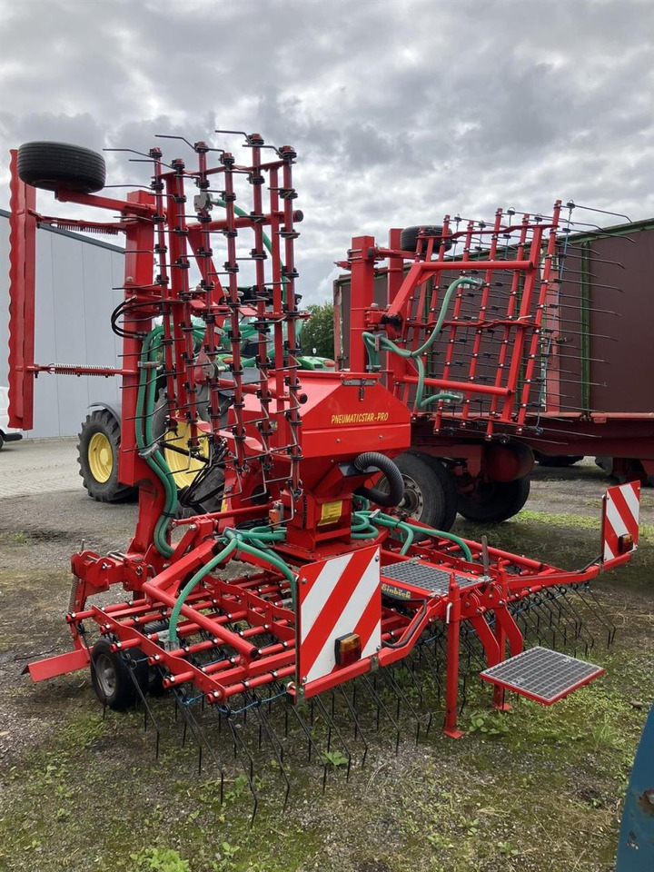 Einböck PRO 600 - Remolque volquete agrícola: foto 4 Einböck PRO 600 - Remolque volquete agrícola: foto 4