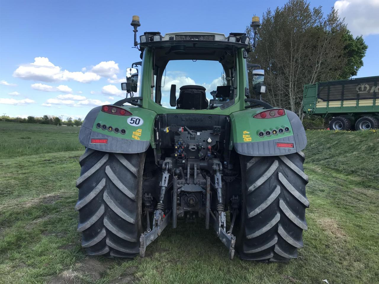 Fendt 724 Vario Profi Plus - Tractor: foto 3 Fendt 724 Vario Profi Plus - Tractor: foto 3