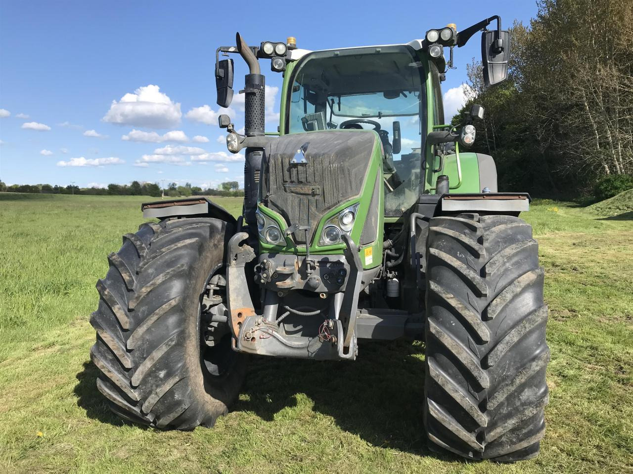 Fendt 724 Vario Profi Plus - Tractor: foto 5 Fendt 724 Vario Profi Plus - Tractor: foto 5