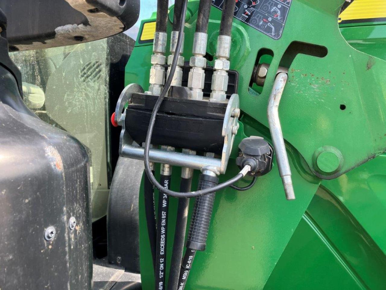 John Deere 6155R - Tractor: foto 5 John Deere 6155R - Tractor: foto 5