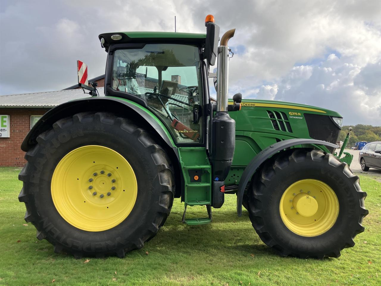 John Deere 6215R - Tractor: foto 4 John Deere 6215R - Tractor: foto 4
