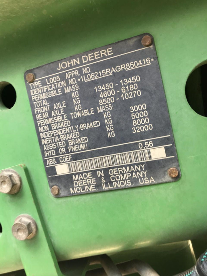 Tractor John Deere 6215R: foto 12