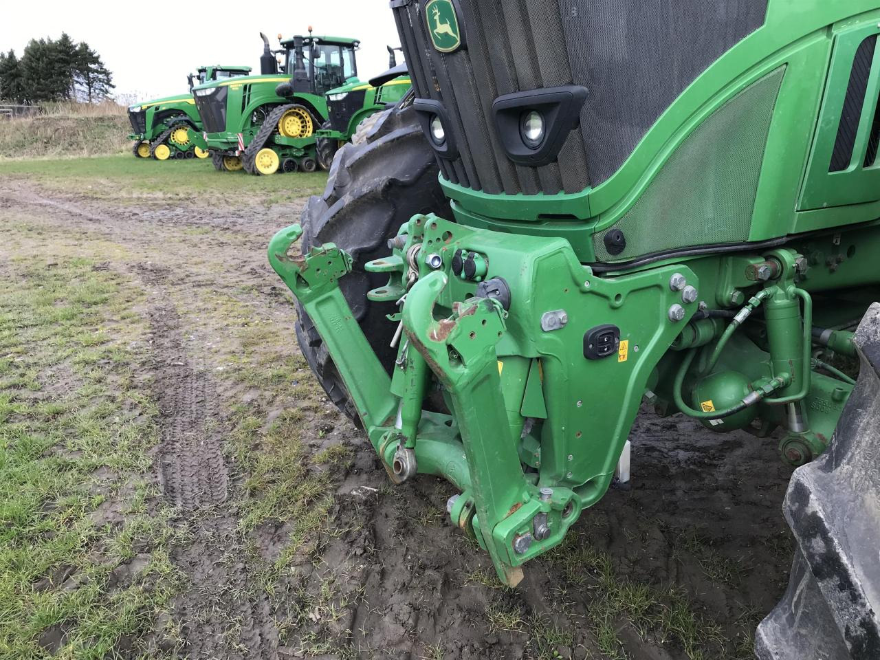 John Deere 6250R - Tractor: foto 4 John Deere 6250R - Tractor: foto 4