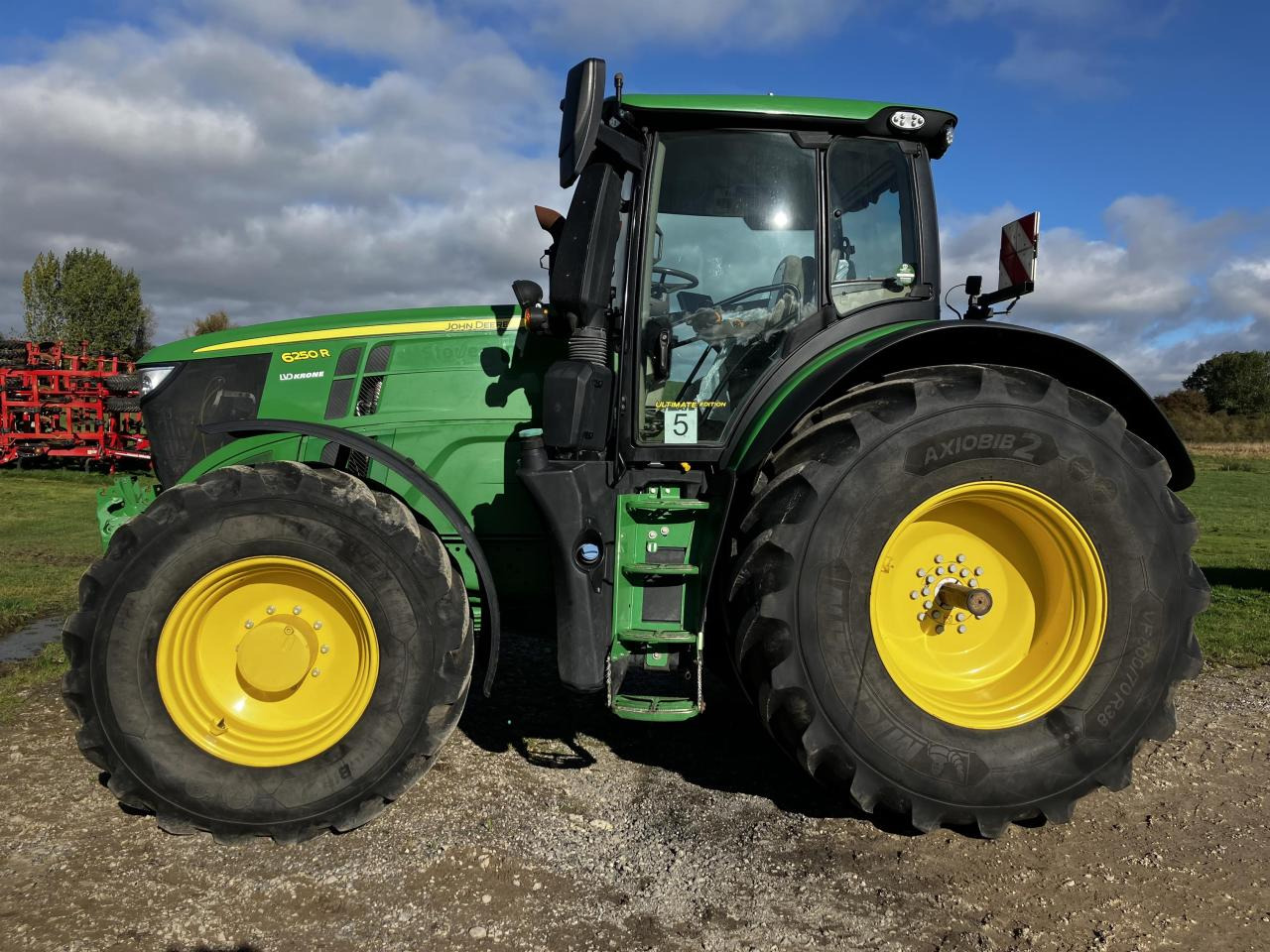 John Deere 6250R - Tractor: foto 2 John Deere 6250R - Tractor: foto 2