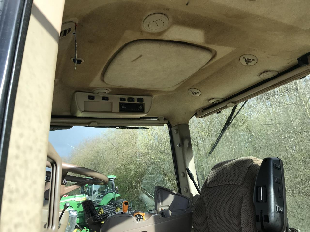 Tractor John Deere 8295R: foto 7 Tractor John Deere 8295R: foto 7