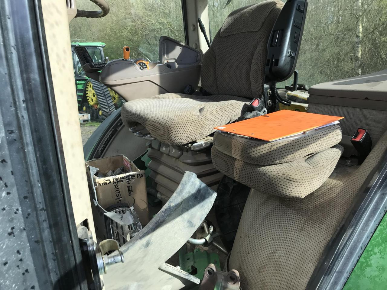 Tractor John Deere 8295R: foto 6 Tractor John Deere 8295R: foto 6