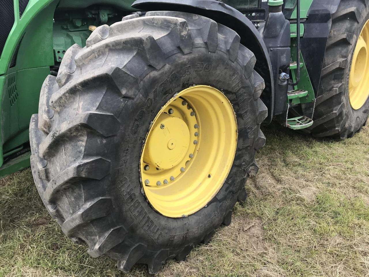 Tractor John Deere 8295R: foto 8 Tractor John Deere 8295R: foto 8