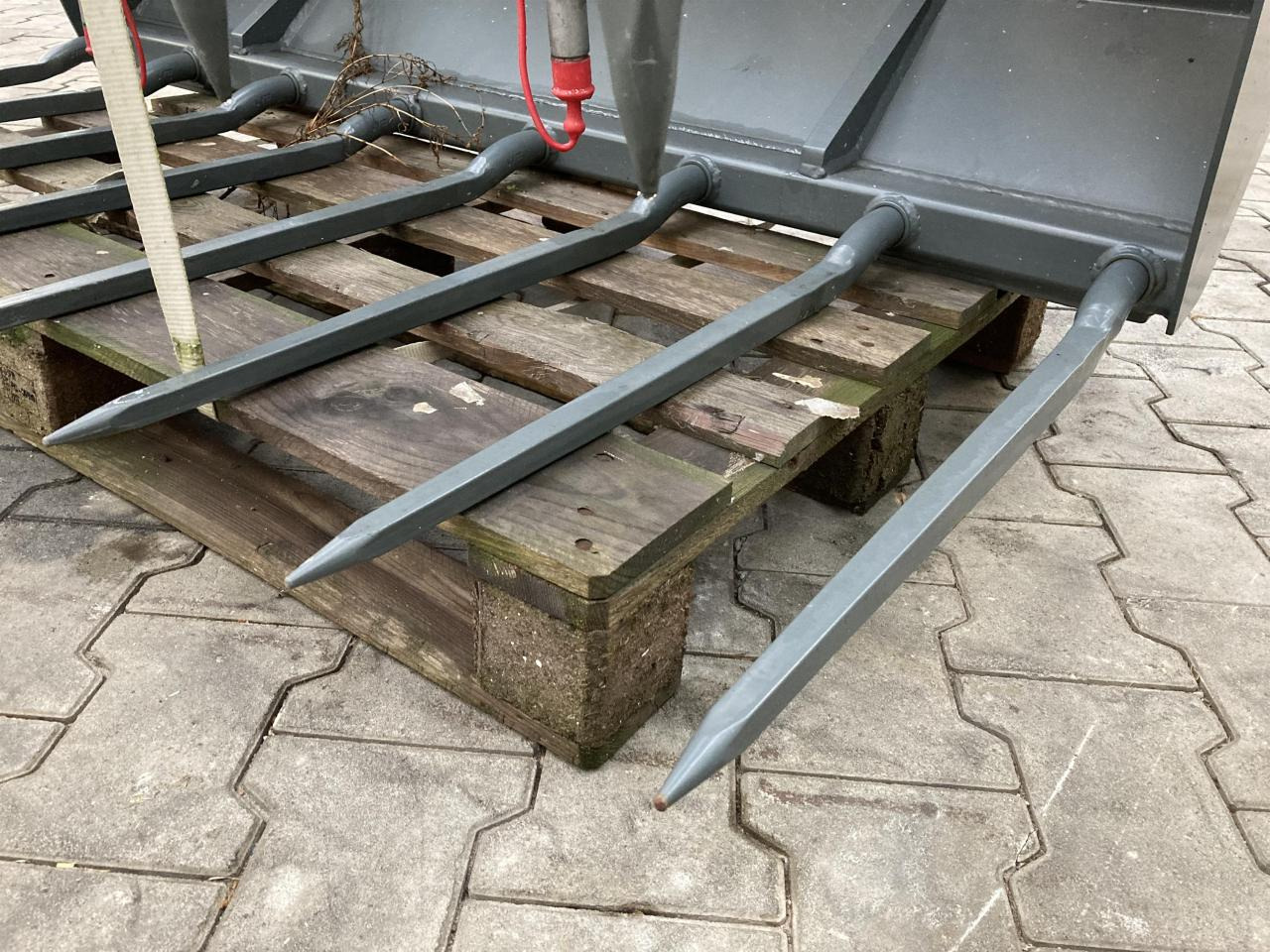 Kramer 1600 mm Vielzweckgabel - Cargador frontal para tractor: foto 3 Kramer 1600 mm Vielzweckgabel - Cargador frontal para tractor: foto 3