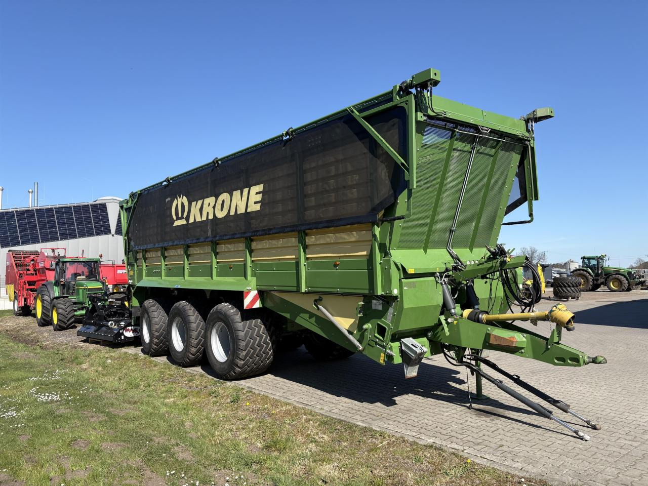 Krone TX 560 - Remolque autocargador: foto 1 Krone TX 560 - Remolque autocargador: foto 1