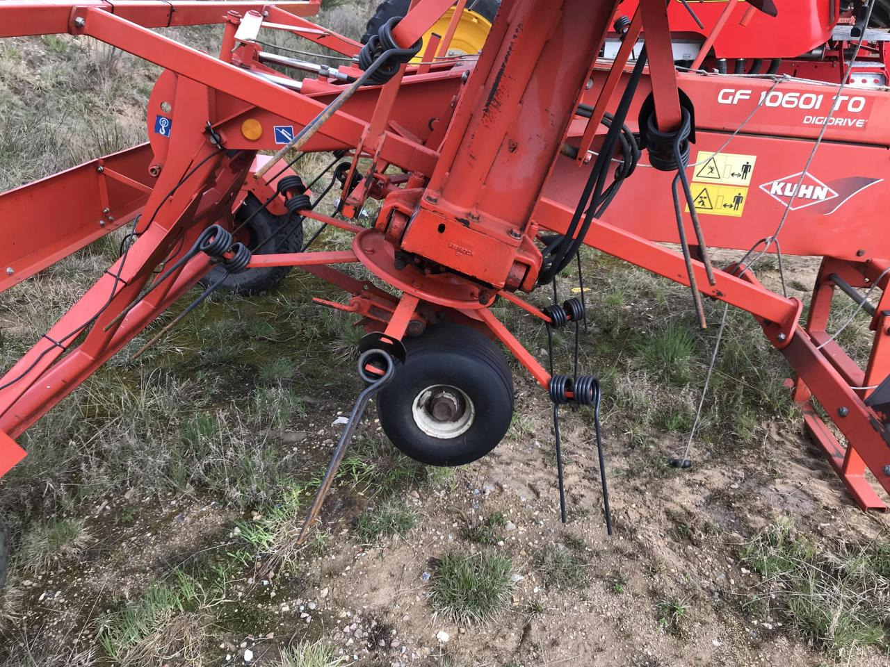 Kuhn GF 10601TO - Henificadora: foto 4 Kuhn GF 10601TO - Henificadora: foto 4