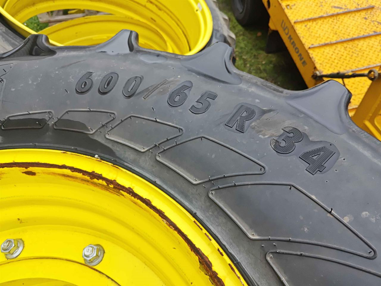 Mitas 600/65R34 - Neumático para Maquinaria agrícola: foto 5 Mitas 600/65R34 - Neumático para Maquinaria agrícola: foto 5