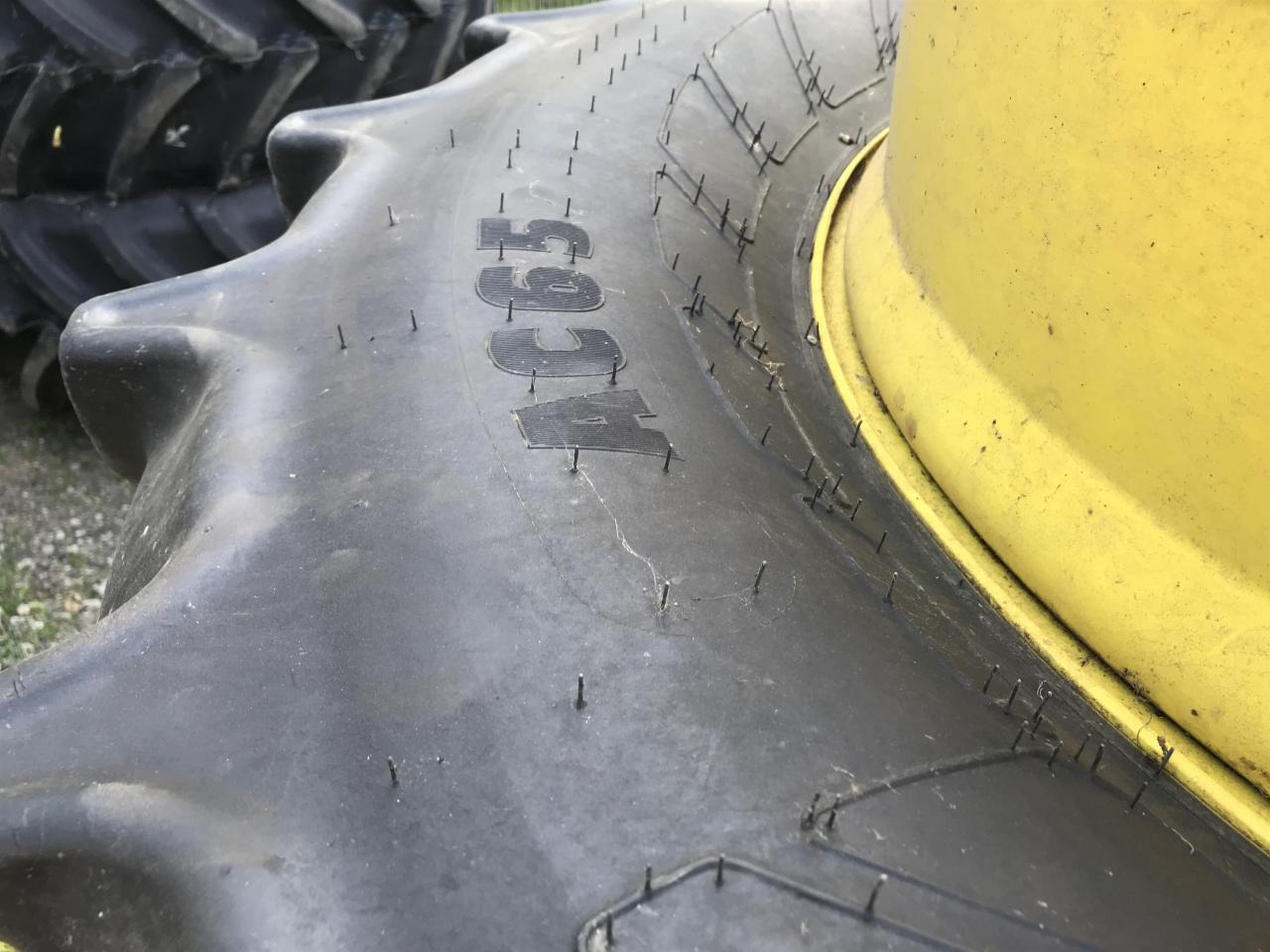 Mitas 600/65R34 - Neumático para Maquinaria agrícola: foto 5 Mitas 600/65R34 - Neumático para Maquinaria agrícola: foto 5