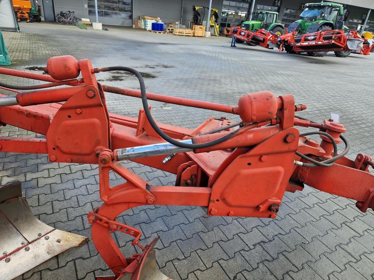 Niemeyer 6-Schar Beetpflug - Arado: foto 5 Niemeyer 6-Schar Beetpflug - Arado: foto 5