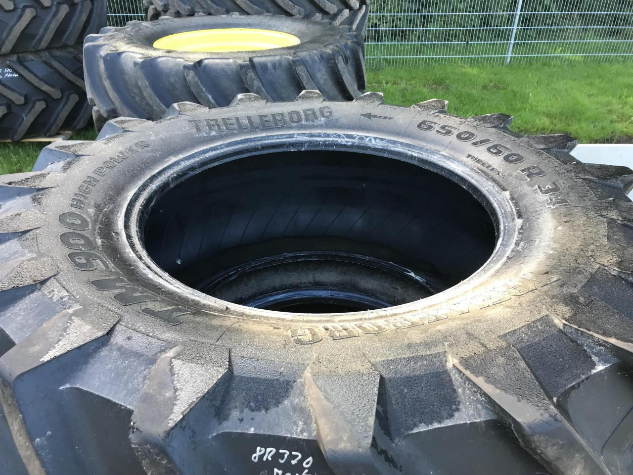 Trelleborg 650/60R34 - Neumático para Maquinaria agrícola: foto 3 Trelleborg 650/60R34 - Neumático para Maquinaria agrícola: foto 3