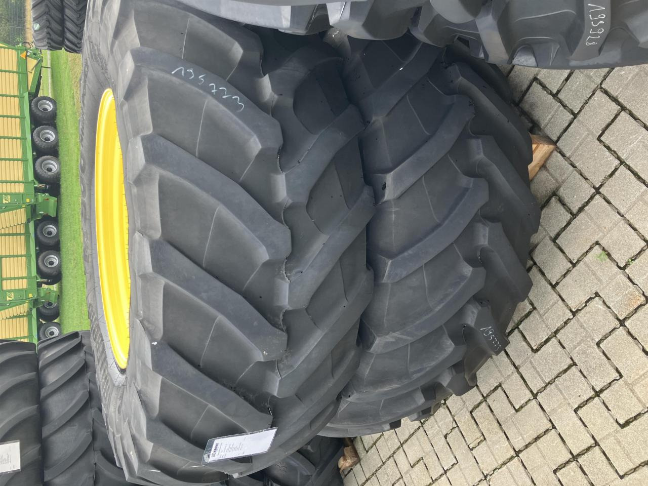 Trelleborg 710/75R42 - Neumático para Maquinaria agrícola: foto 3 Trelleborg 710/75R42 - Neumático para Maquinaria agrícola: foto 3