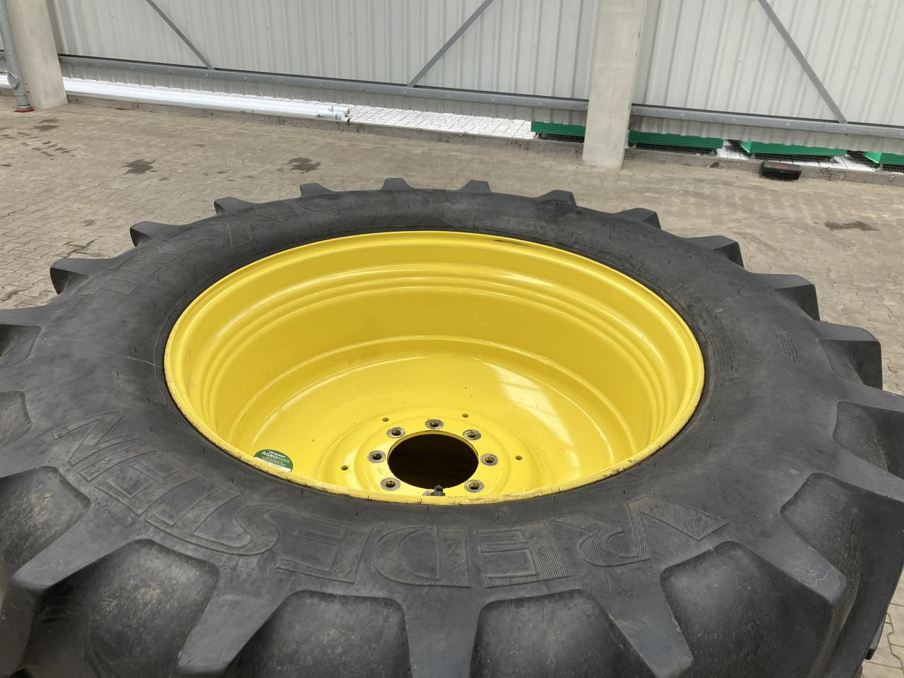 Vredestein 650/65R42 - Neumático para Maquinaria agrícola: foto 5 Vredestein 650/65R42 - Neumático para Maquinaria agrícola: foto 5