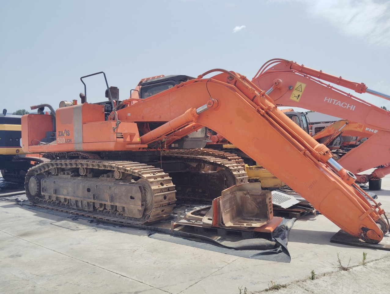 EXCAVADORA HITACHI ZX520LCH-3 - Excavadora de cadenas: foto 3 EXCAVADORA HITACHI ZX520LCH-3 - Excavadora de cadenas: foto 3