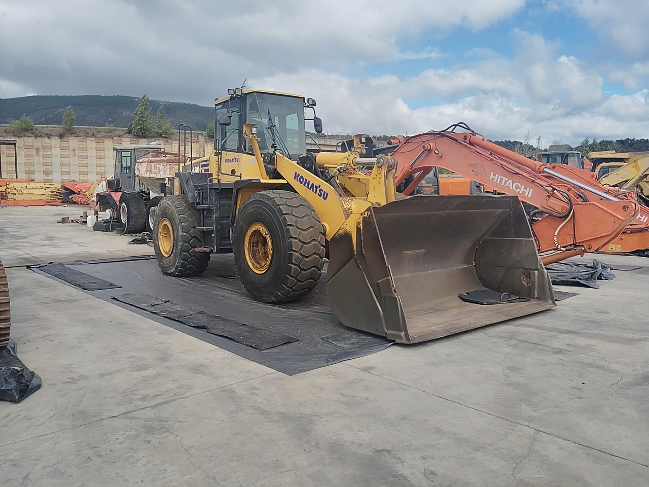 KOMATSU WA480-5H - Cargadora de ruedas: foto 2 KOMATSU WA480-5H - Cargadora de ruedas: foto 2