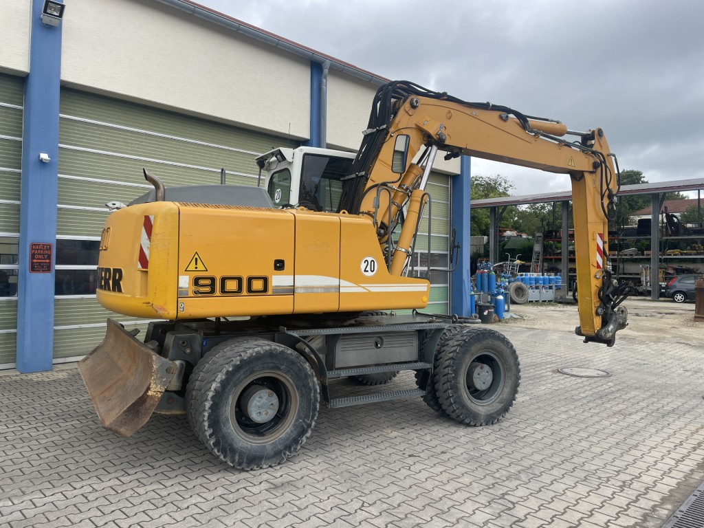 Liebherr A 900 C Litronic - Excavadora de ruedas: foto 5 Liebherr A 900 C Litronic - Excavadora de ruedas: foto 5
