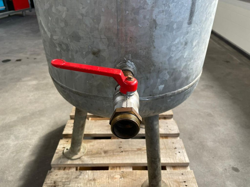 Atlas-Copco 250 liter 11 Bar Luchtketel Gegalvaniseerd Air Tank Verticaal - Compresor de aire: foto 5 Atlas-Copco 250 liter 11 Bar Luchtketel Gegalvaniseerd Air Tank Verticaal - Compresor de aire: foto 5