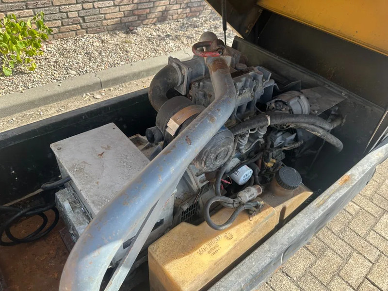 Generador industriale Atlas-Copco Deutz F2M 2011 Stamford 12 KVA generatorset: foto 13