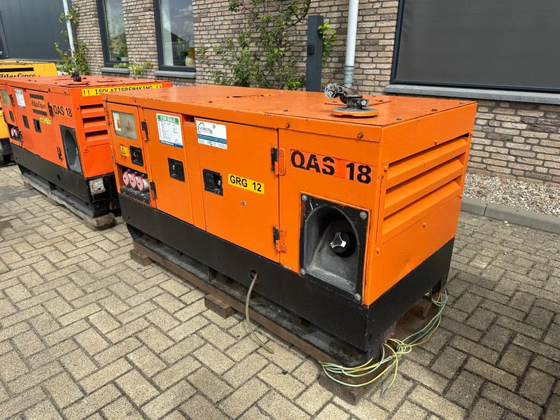 Atlas-Copco QAS 18 Yanmar Mecc Alte Spa 18 kVA Silent generatorset - Generador industriale: foto 3 Atlas-Copco QAS 18 Yanmar Mecc Alte Spa 18 kVA Silent generatorset - Generador industriale: foto 3