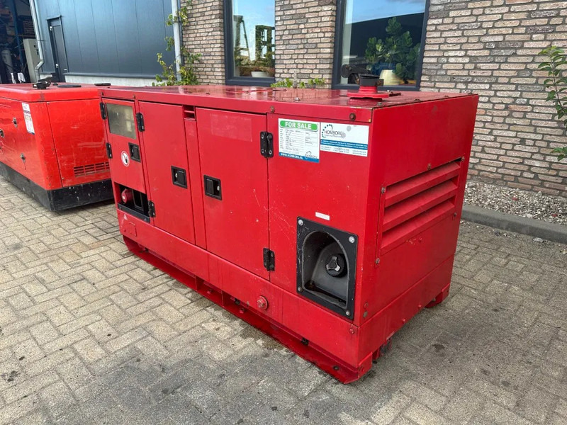 Atlas-Copco QAS 38 Yanmar Mecc Alte Spa 40 kVA Silent generatorset - Generador industriale: foto 4 Atlas-Copco QAS 38 Yanmar Mecc Alte Spa 40 kVA Silent generatorset - Generador industriale: foto 4