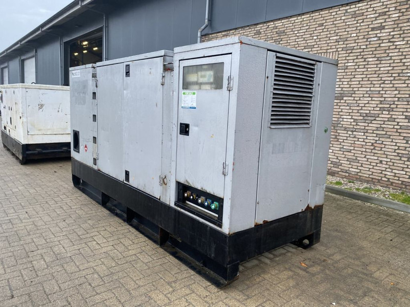 Generador industriale Atlas-Copco Volvo Mecc Alte Spa 300 kVA Silent generatorset: foto 7 Generador industriale Atlas-Copco Volvo Mecc Alte Spa 300 kVA Silent generatorset: foto 7