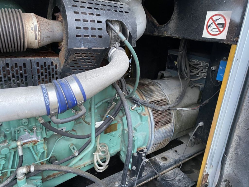Generador industriale Atlas-Copco Volvo Mecc Alte Spa 300 kVA Silent generatorset: foto 6 Generador industriale Atlas-Copco Volvo Mecc Alte Spa 300 kVA Silent generatorset: foto 6