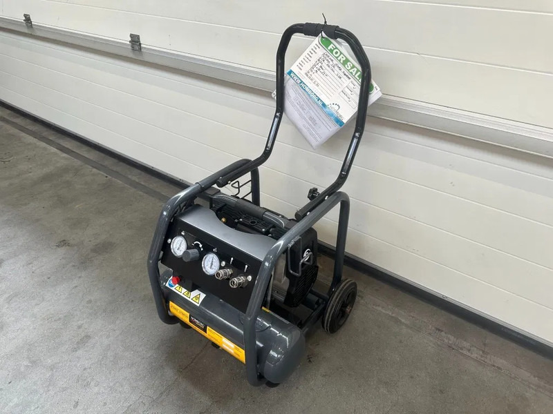 COMPRESSOR Contimac Rollcage 270 Olievrije Zuigercompressor 2 PK 230 L / min 9 Bar New ! - Compresor de aire: foto 3 COMPRESSOR Contimac Rollcage 270 Olievrije Zuigercompressor 2 PK 230 L / min 9 Bar New ! - Compresor de aire: foto 3
