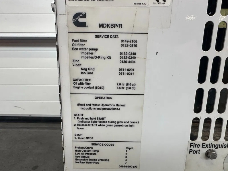Cummins Onan MDKBP Kubota 4 cilinder Diesel 13.5 kVA Marine Silent generatorset - Generador industriale: foto 5 Cummins Onan MDKBP Kubota 4 cilinder Diesel 13.5 kVA Marine Silent generatorset - Generador industriale: foto 5