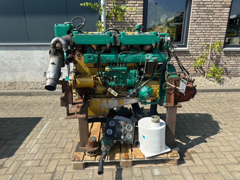 DAF 1160 Marine Diesel Motor met keerkoppeling 170 PK Engine - Motor: foto 1 DAF 1160 Marine Diesel Motor met keerkoppeling 170 PK Engine - Motor: foto 1