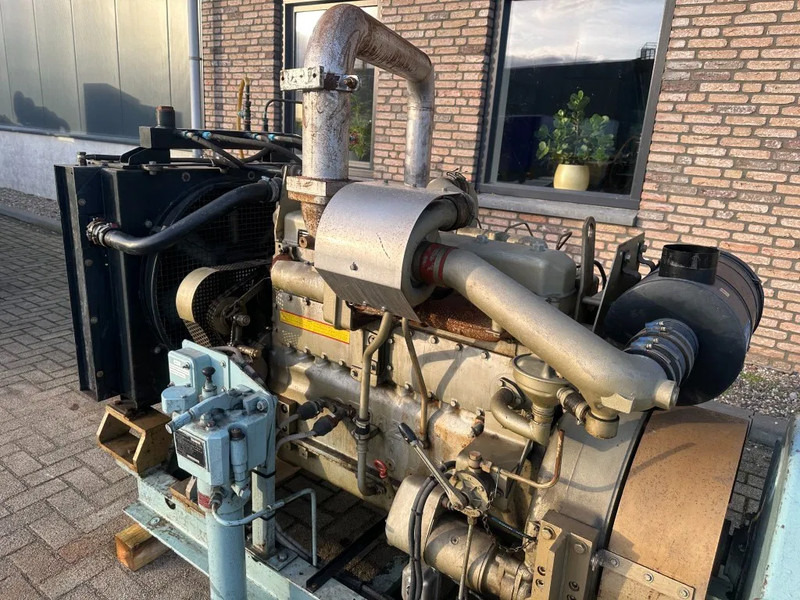 DAF DHTD 825 A 80 kVA noodstroom generatorset aggregaat ex Emergency - Generador industriale: foto 4 DAF DHTD 825 A 80 kVA noodstroom generatorset aggregaat ex Emergency - Generador industriale: foto 4