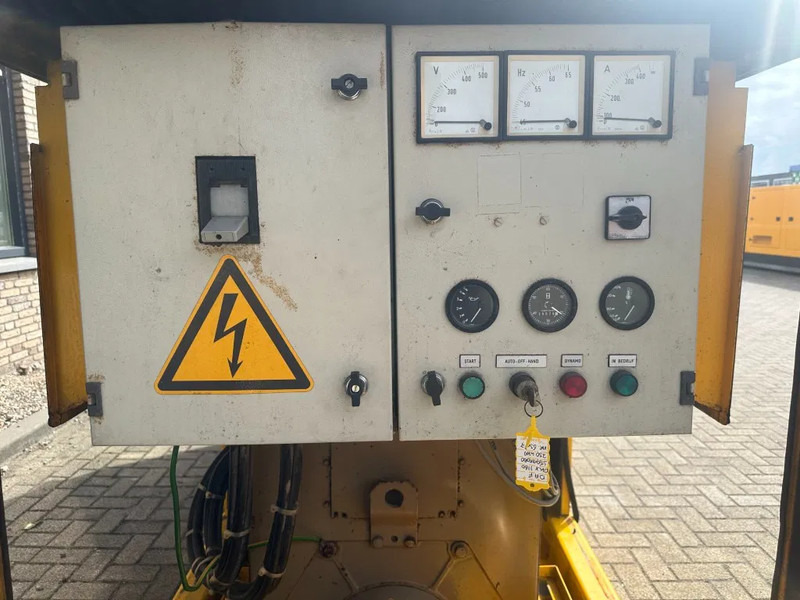 DAF DKX 1160 Stamford 250 kVA Silent Noodstroom generatorset - Generador industriale: foto 5 DAF DKX 1160 Stamford 250 kVA Silent Noodstroom generatorset - Generador industriale: foto 5